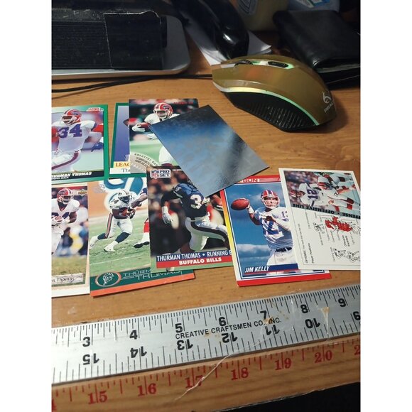Huge Lot of 100 Buffalo Bills Football Cards - Picture 4 of 14